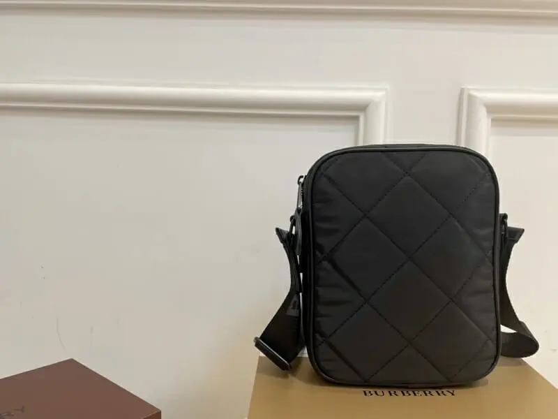 burberry aaa homme mini sac a main s_11010724